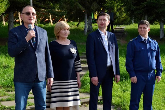 Министр спорта Чувашии Василий Петров дал старт летней оздоровительной кампании в ФОЦ «Белые камни» 0