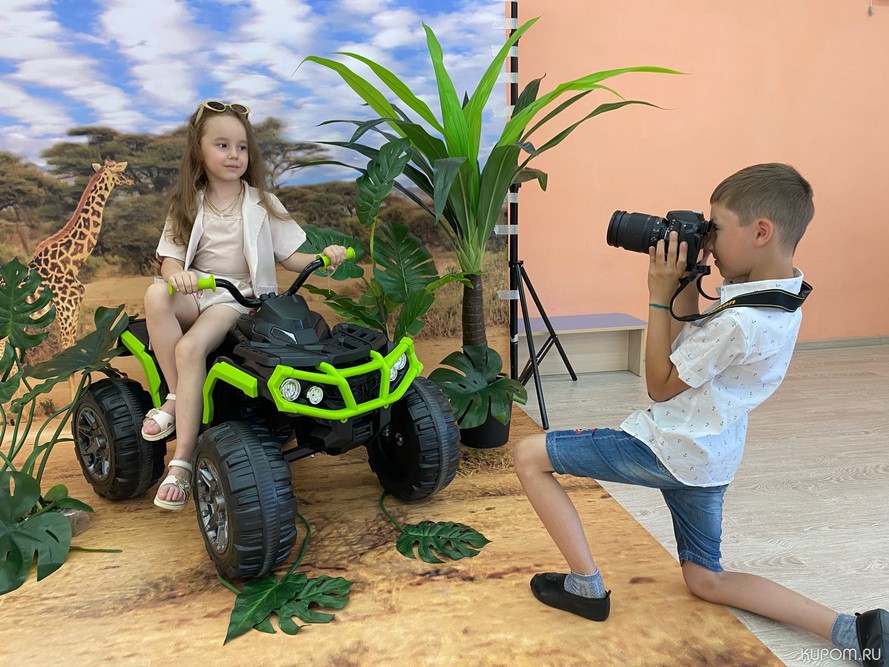 Ранняя профориентация: в детских садах столицы воспитывают юных фотографов