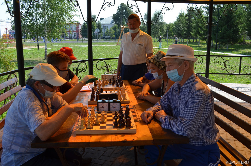 Шахматным турниром отметили Всемирный день шахмат в Мариинско-Посадском районе
