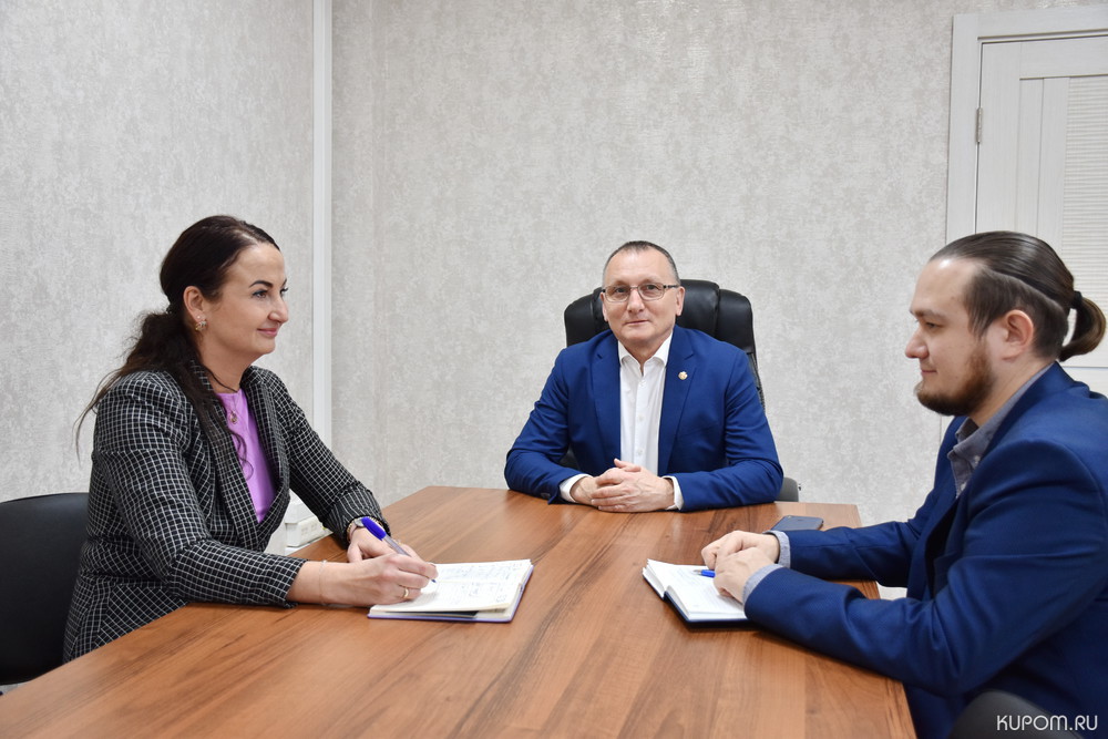 Министр Василий Петров провел рабочую встречу по вопросам создания ресурсного спортивного центра