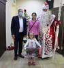 Новый год – время подарков и исполнения желаний: Эмир Бедертдинов осуществил мечту четырехлетней Виктории Ионовой