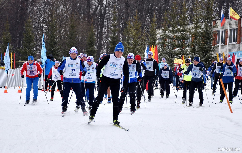 Спорт - норма жизни: более 40 тысяч жителей Чувашии приняли участие в «Лыжне России - 2022»
