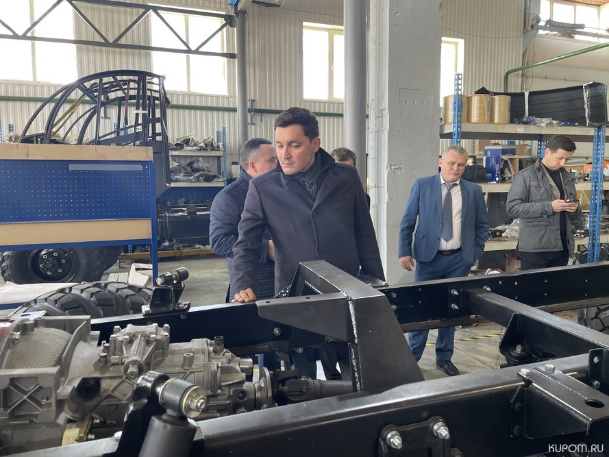 На «Чебоксарском заводе силовых агрегатов» обсудили потребность российского рынка в отечественных погрузчиках