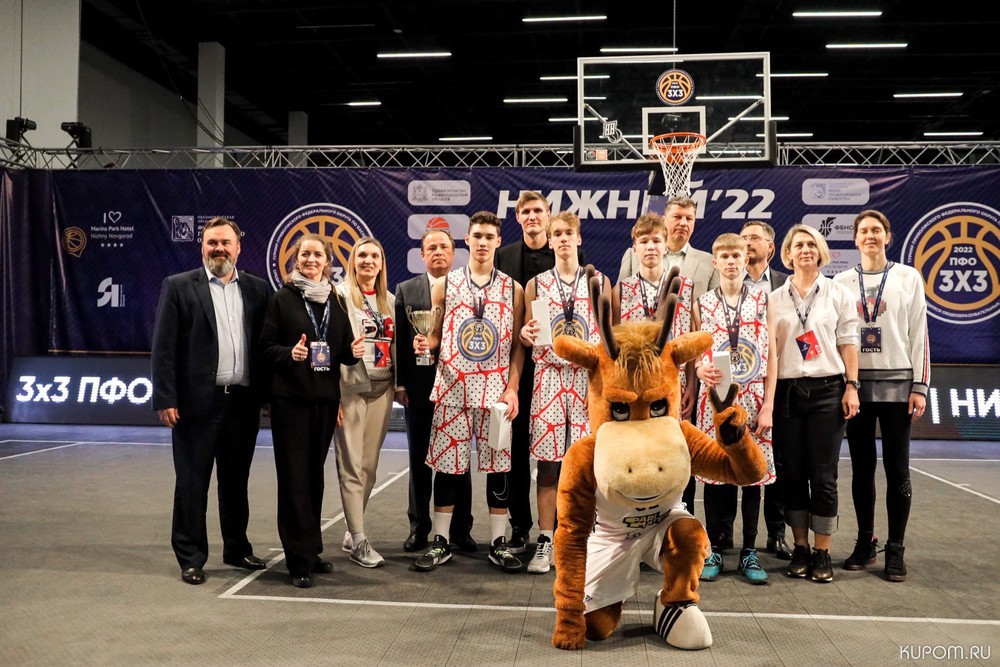 Баскетбольная команда Чувашии стала серебряным призёром турнира 3Х3 среди школьников Поволжья